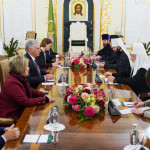 Встреча Святейшего Патриарха Кирилла с Президентом Кубы | Московский Данилов монастырь