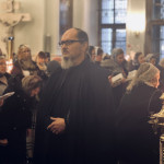 Епископ Алексий совершил утреню с чтением акафиста Пресвятой Богородице | Московский Данилов монастырь