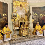 В Неделю 21-ю по Пятидесятнице епископ Алексий совершил Божественную Литургию в Троицком соборе | Московский Данилов монастырь