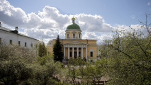 17 мая 1983 года Данилов монастырь был возвращен Церкви