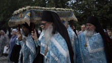 В Даниловом монастыре совершили погребение плащаницы Пресвятой Богородицы