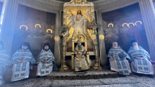 В праздник Благовещения Пресвятой Богородицы епископ Алексий совершил Литургию в Троицком соборе