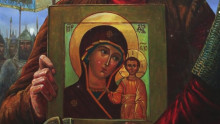  Казанская икона Божией Матери (в память избавления Москвы и России от поляков в 1612 г.)