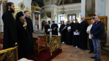 Сотрудники Данилова монастыря поздравили наместника обители с Днем Тезоименитства