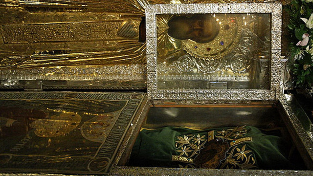 Обретение честных мощей прп. Сергия, игумена Радонежского (1422) | Московский Данилов монастырь