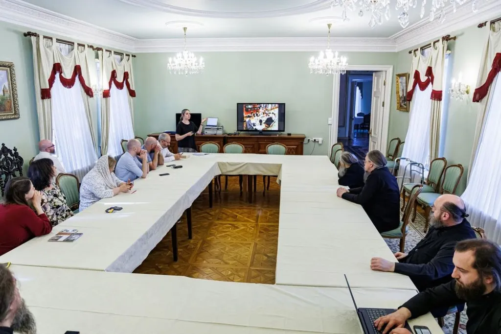 В Даниловом монастыре состоялось заседание Совета Патриаршего центра духовного развития детей и молодежи