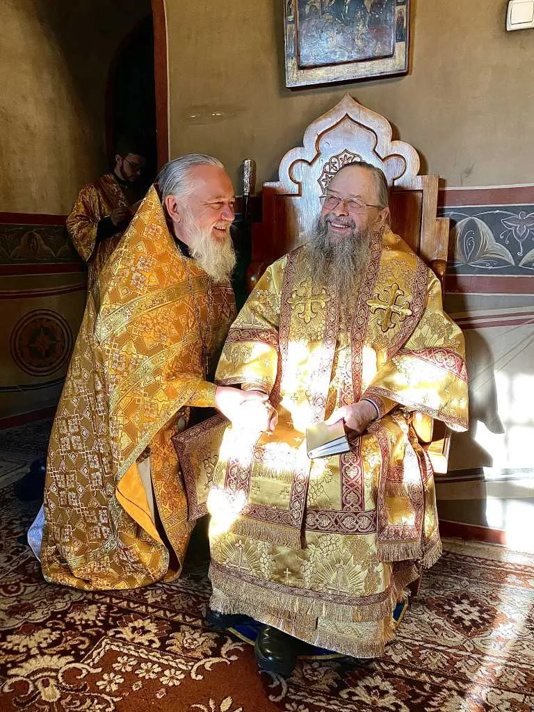 В Даниловом монастыре прошли богослужения воскресного дня