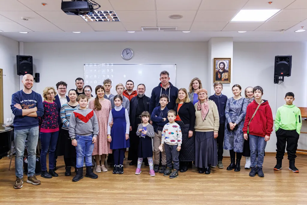 В подростковом клубе «Пилигримия» состоялась встреча с участниками экспедиции «Голоса погибших кораблей»