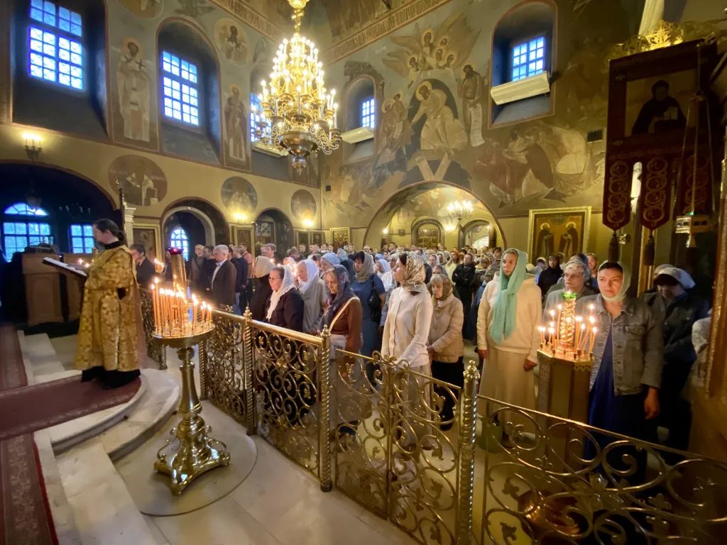 Божественная Литургия в Даниловой обители в Неделю 13-ю по Пятидесятнице