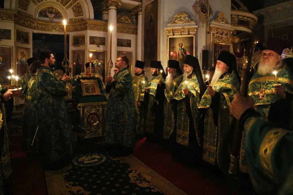 В Неделю сыропустную, день памяти благоверного князя Даниила Московского, Святейший Патриарх Кирилл совершил Литургию в Даниловом ставропигиальном монастыре