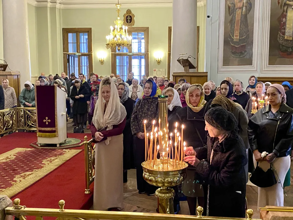 Обитель князя Даниила встретила праздник Воздвижения Честного и Животворящего Креста Господня