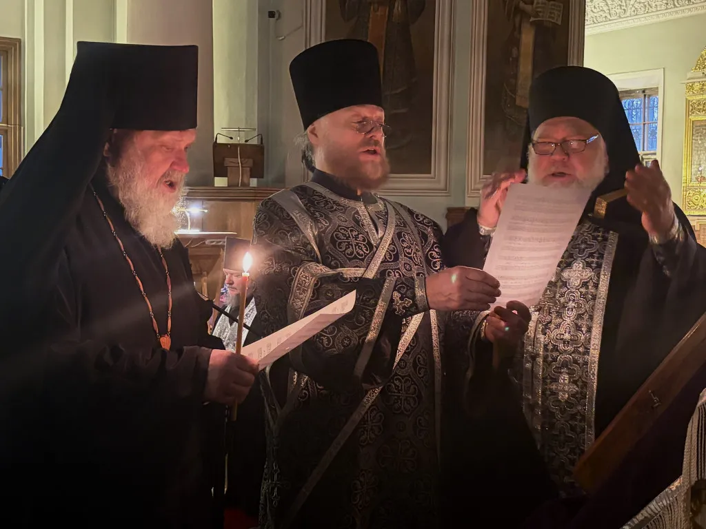 В Даниловом монастыре совершена утреня Четвертка Великого канона