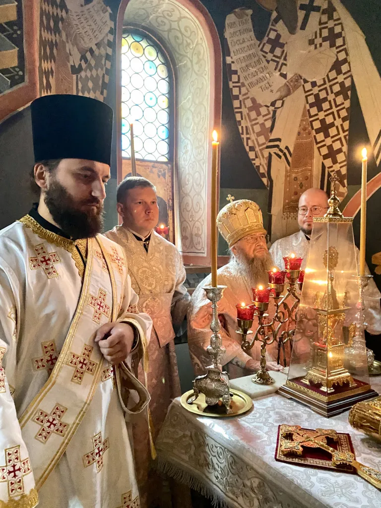 Епископ Алексий возглавил престольные торжества на Свято-Преображенском подворье Данилова монастыря
