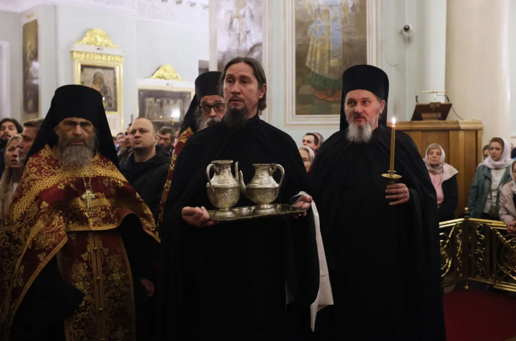 Обитель князя Даниила встретила праздник Воздвижения Честного и Животворящего Креста Господня