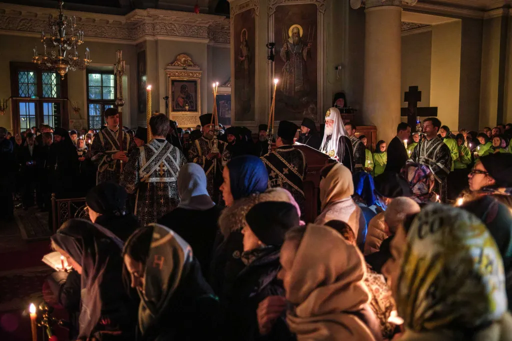 В среду первой седмицы Великого поста Святейший Патриарх Кирилл совершил повечерие с чтением Великого канона прп. Андрея Критского в Даниловом монастыре