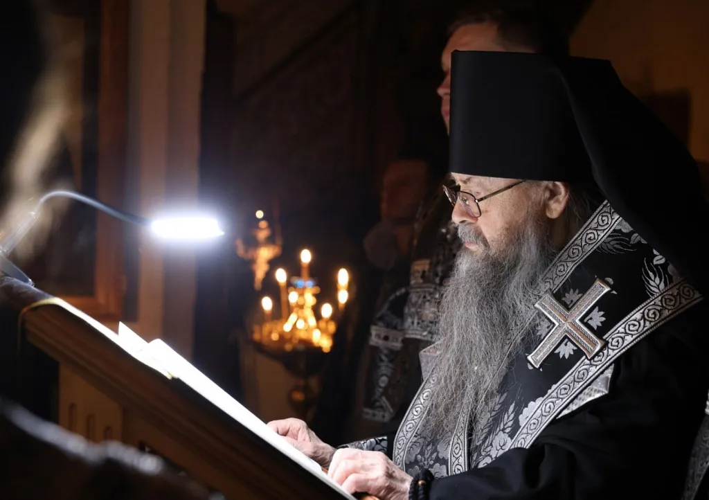 В четверг первой седмицы Великого поста епископ Алексий совершил чтение Великого канона преп. Андрея Критского в Богородице-Рождественском монастыре