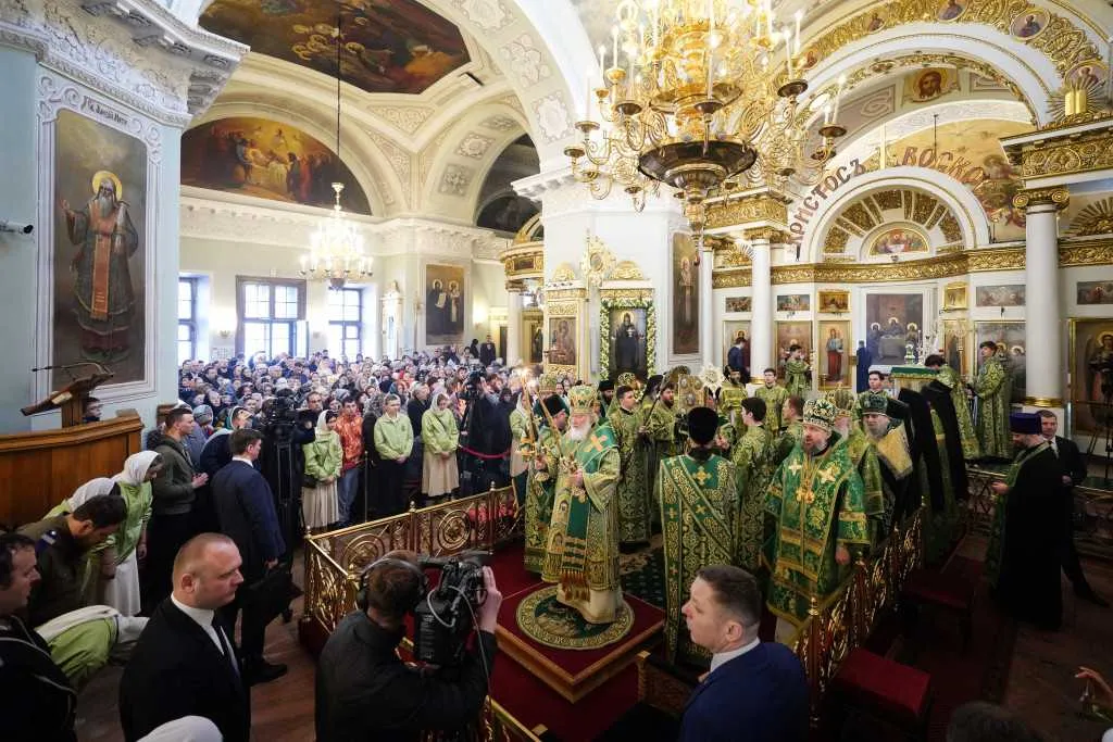 В Неделю сыропустную, день памяти благоверного князя Даниила Московского, Святейший Патриарх Кирилл совершил Литургию в Даниловом ставропигиальном монастыре