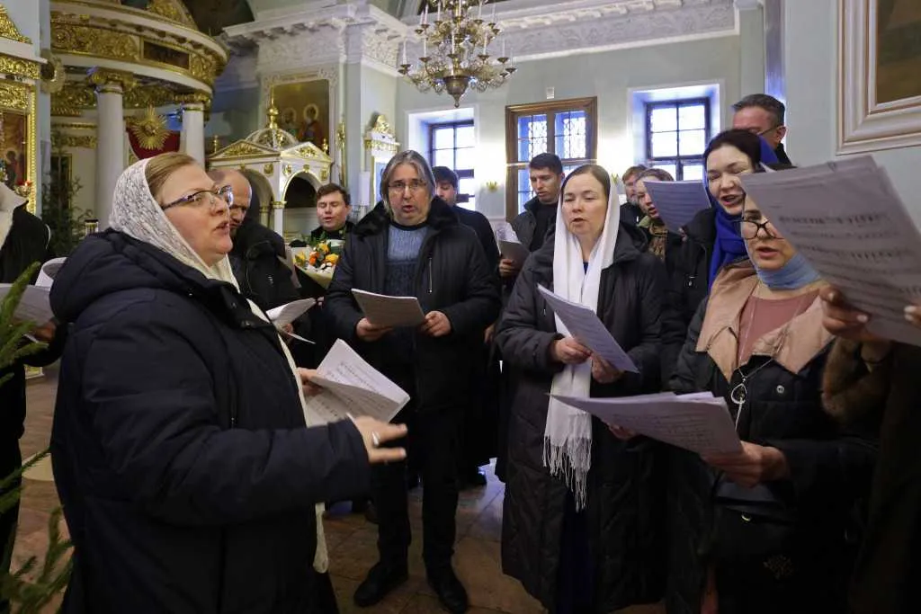 Сотрудники Данилова монастыря поздравили Наместника обители с Рождеством Христовым
