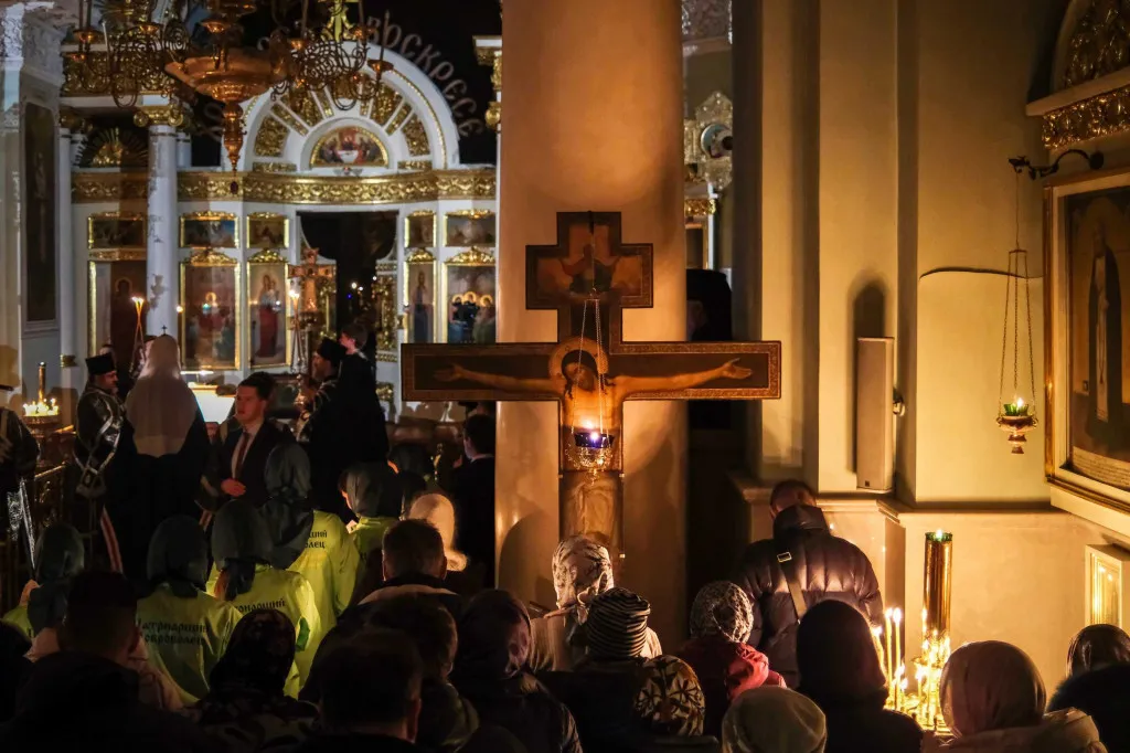 В среду первой седмицы Великого поста Святейший Патриарх Кирилл совершил повечерие с чтением Великого канона прп. Андрея Критского в Даниловом монастыре