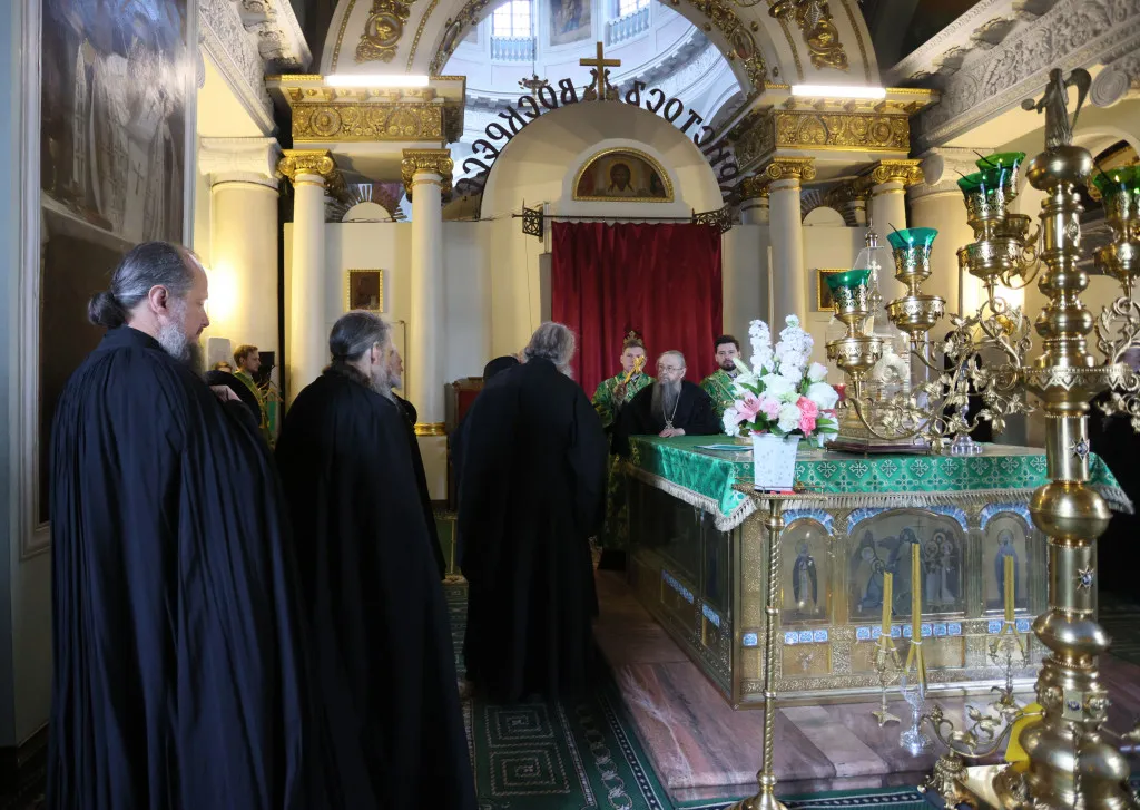 Обитель князя Даниила встретила праздник Святой Троицы