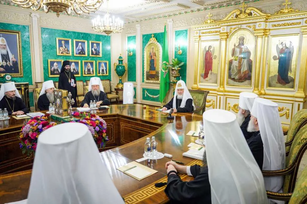 Святейший Патриарх Кирилл возглавил первое в 2023 году заседание Священного Синода