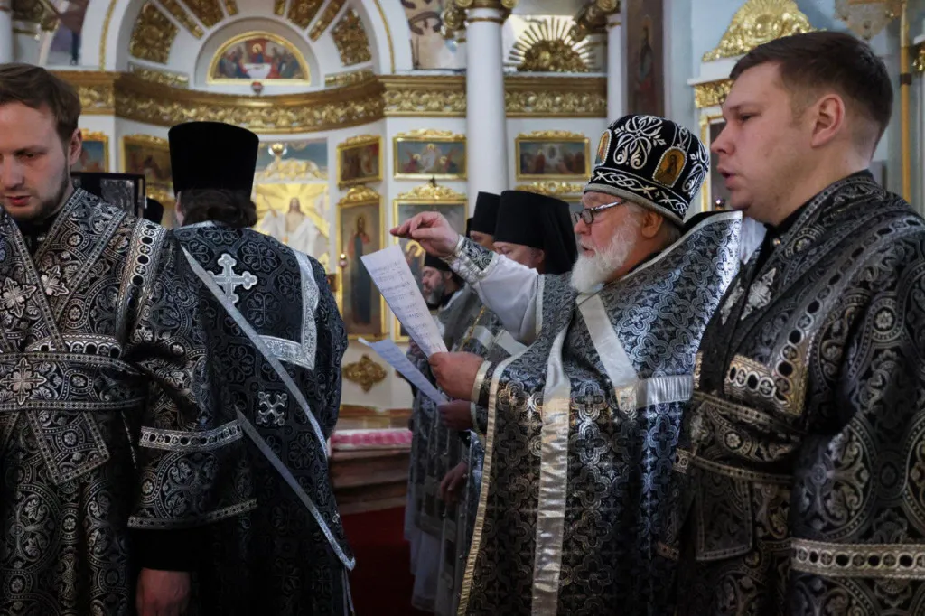 Литургия Преждеосвященных Даров в Троицком соборе в пятницу первой седмицы Великого поста