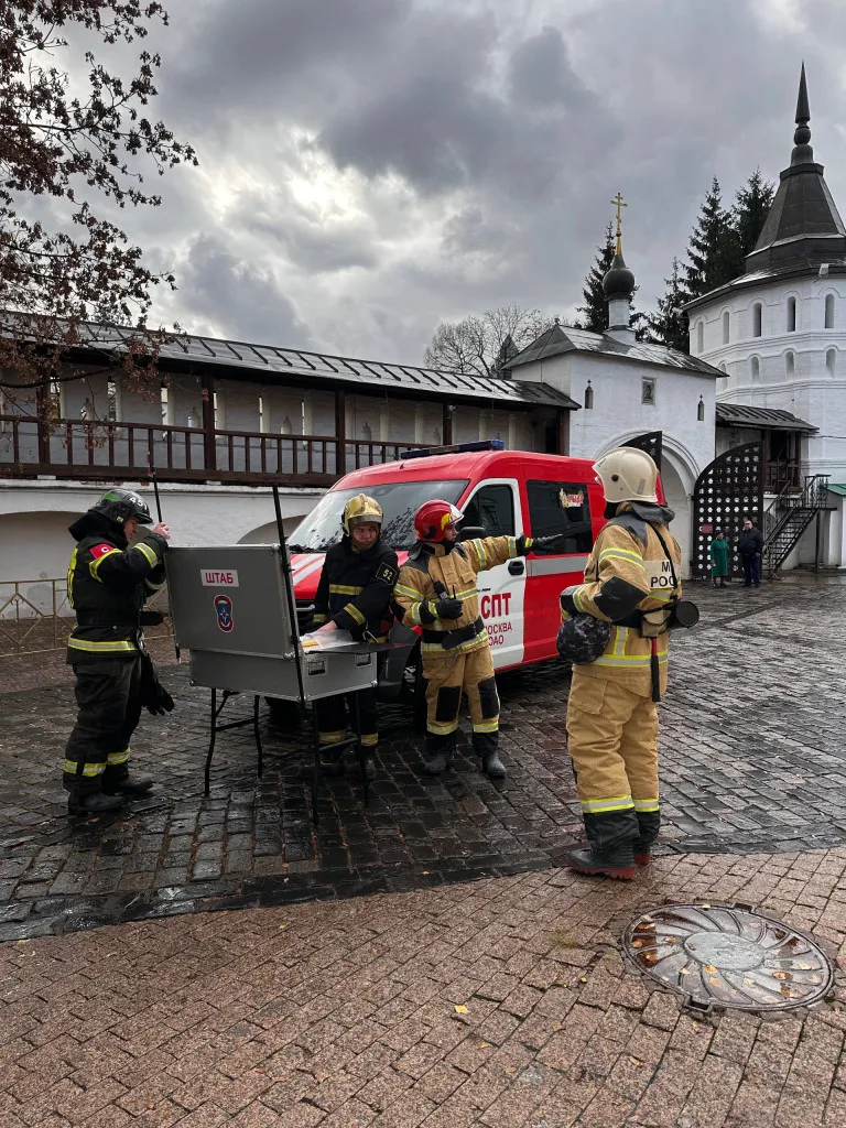 В Даниловом монастыре были проведены пожарно-тактические учения