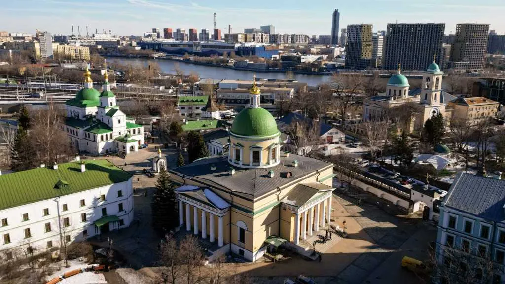 Святейший Патриарх Кирилл возглавил престольные торжества в обители князя Даниила