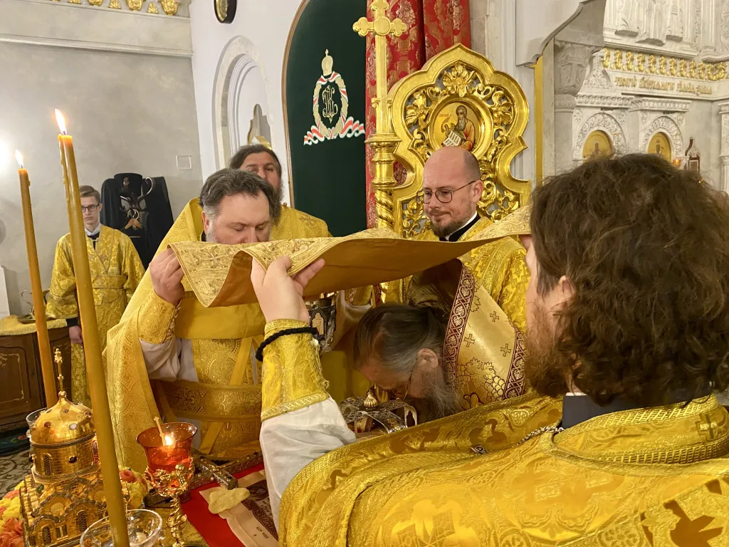 Епископ Алексий возглавил престольный праздник в Патриаршей резиденции в Даниловом монастыре