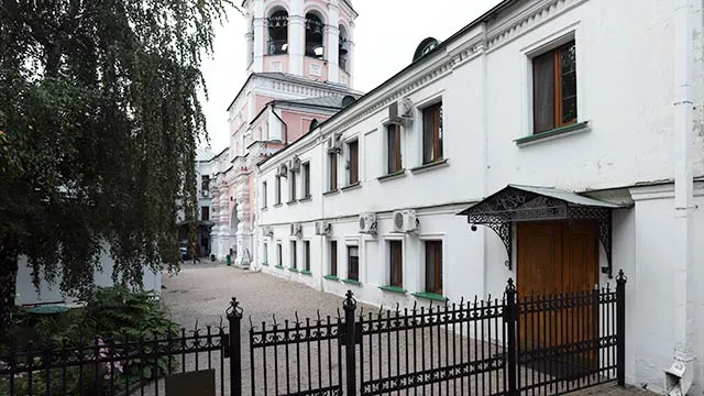 Административный (Старый Братский, Казначейский) корпус