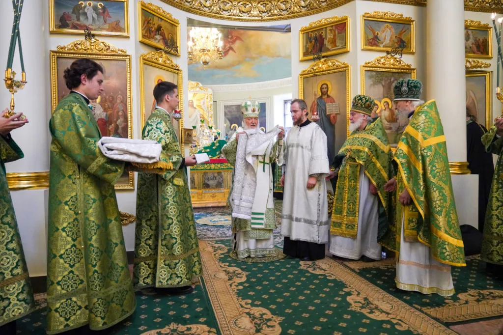 Святейший Патриарх Кирилл возглавил престольные торжества в Даниловом монастыре и совершил пресвитерскую хиротонию насельника обители