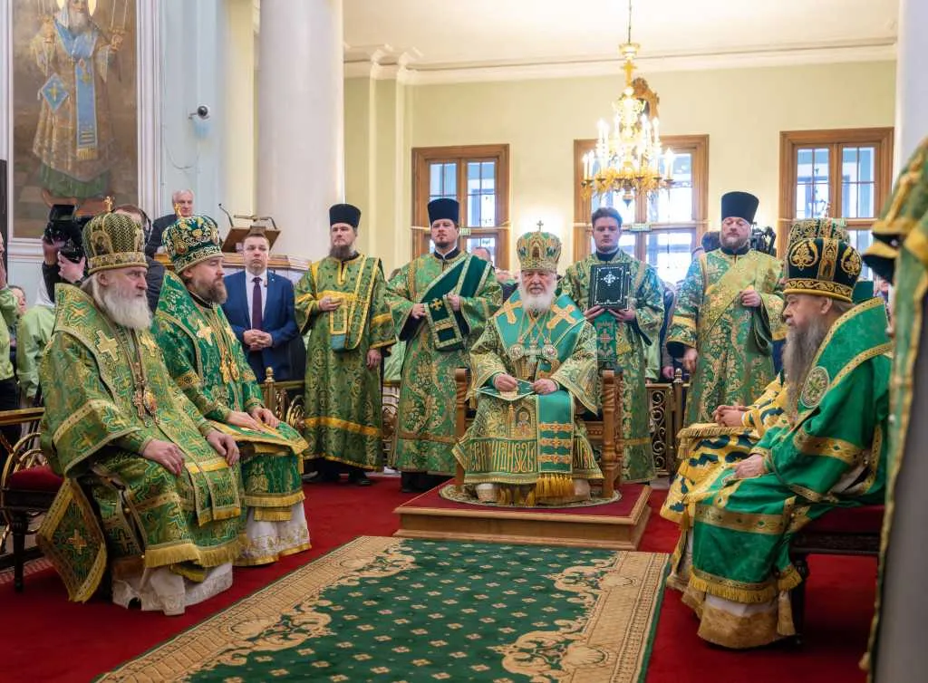 В Неделю сыропустную, день памяти благоверного князя Даниила Московского, Святейший Патриарх Кирилл совершил Литургию в Даниловом ставропигиальном монастыре