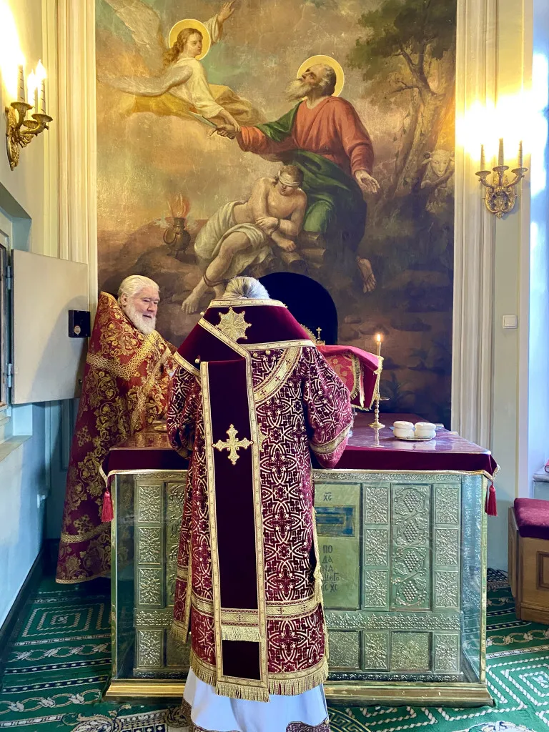 Обитель князя Даниила встретила праздник Воздвижения Честного и Животворящего Креста Господня