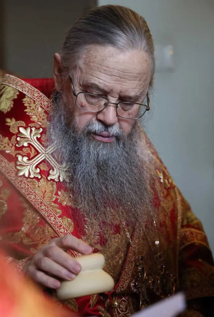 Торжественное богослужение в Неделю 5-ю по Пасхе, день памяти святителя Алексия Московского