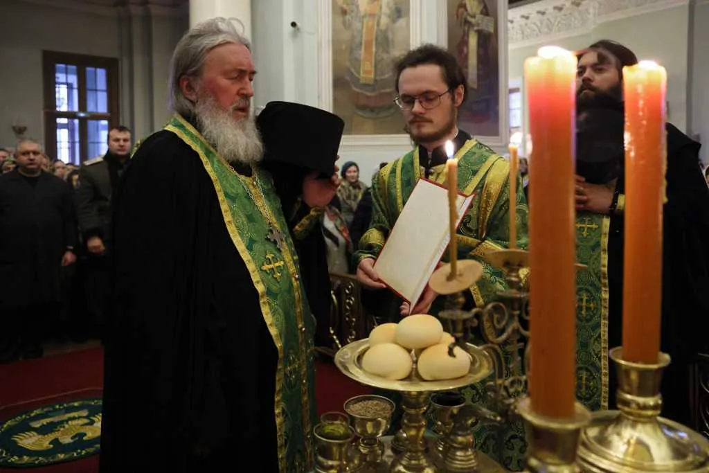 В Неделю сыропустную, день памяти благоверного князя Даниила Московского, Святейший Патриарх Кирилл совершил Литургию в Даниловом ставропигиальном монастыре