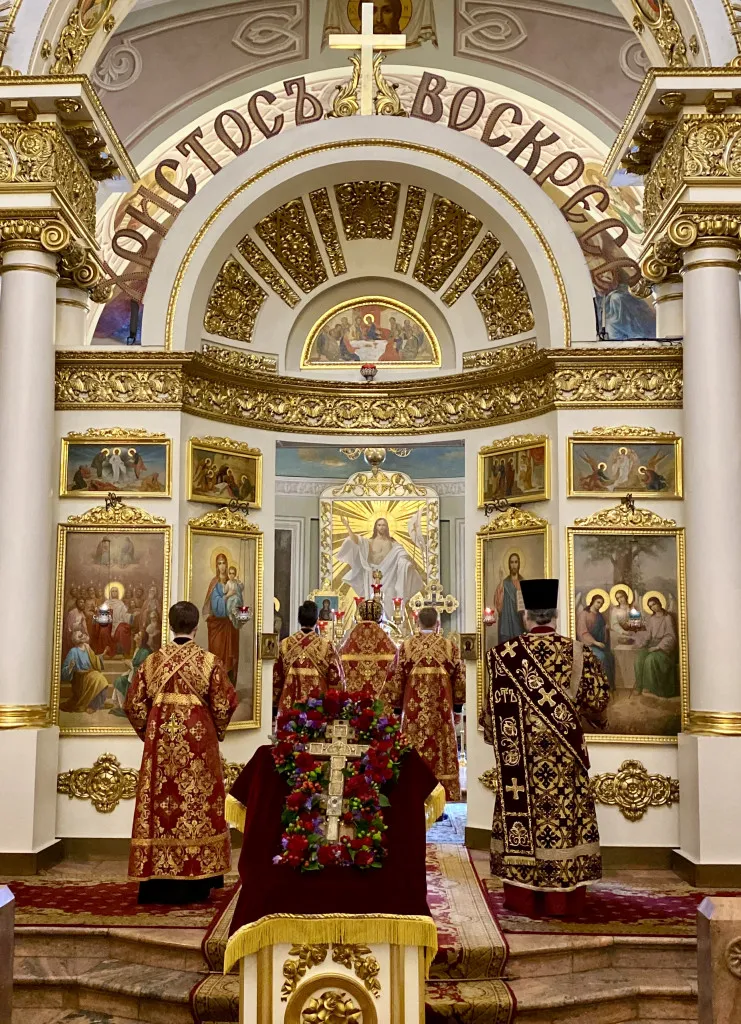 Обитель князя Даниила встретила праздник Воздвижения Честного и Животворящего Креста Господня