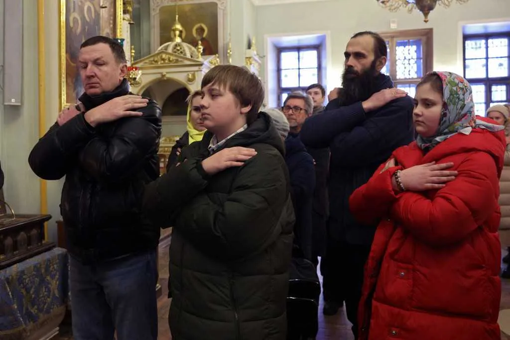 В Даниловой обители встретили праздник Сретения Господня
