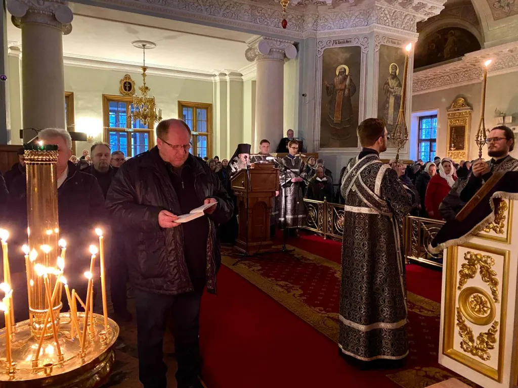 Епископ Алексий совершил чтение первой части канона преп. Андрея Критского в Даниловом монастыре