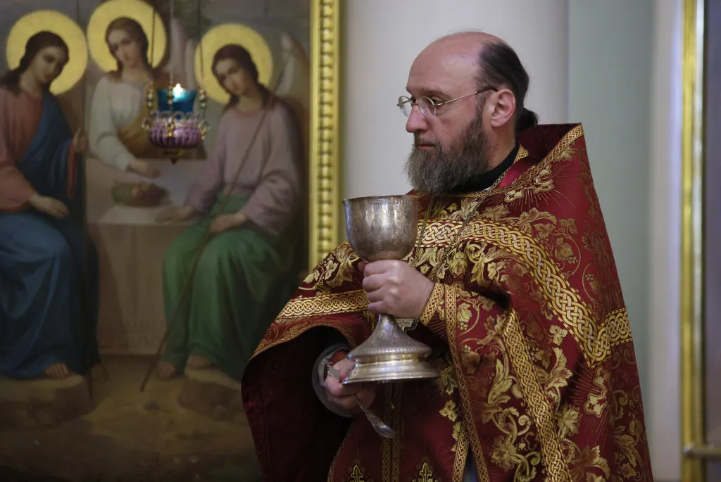 В Даниловой обители прошли торжественные богослужения праздника Воздвижения Креста Господня
