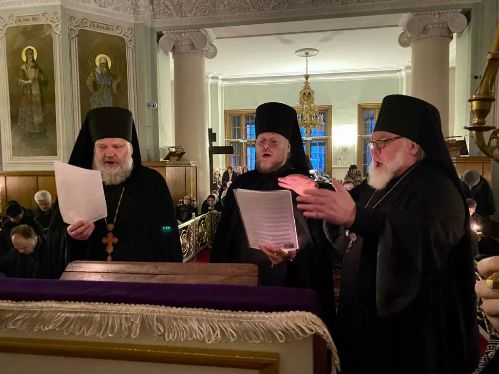 Епископ Алексий совершил чтение первой части канона преп. Андрея Критского в Даниловом монастыре