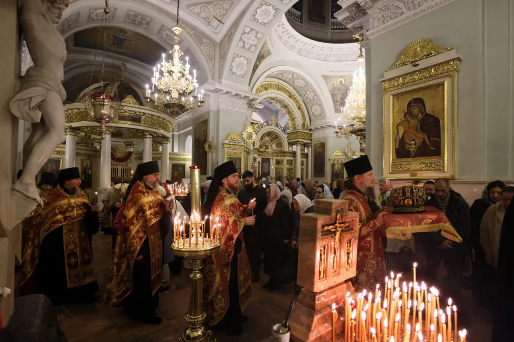 Обитель князя Даниила встретила праздник Воздвижения Честного и Животворящего Креста Господня