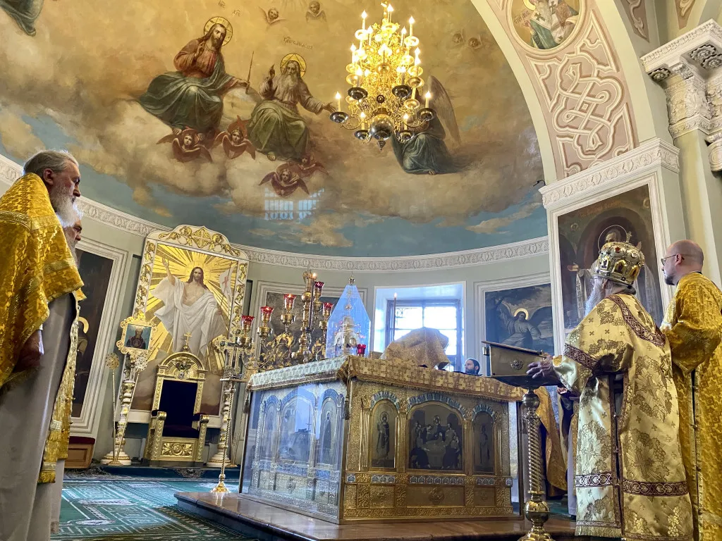 В Даниловой обители молитвенно отметили шестую годовщину архиерейской хиротонии наместника