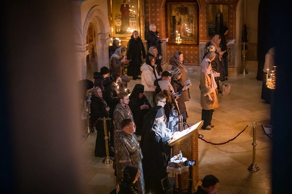 Во вторник первой седмицы Великого поста епископ Алексий совершил чтение Великого канона преп. Андрея Критского в Зачатьевском монастыре