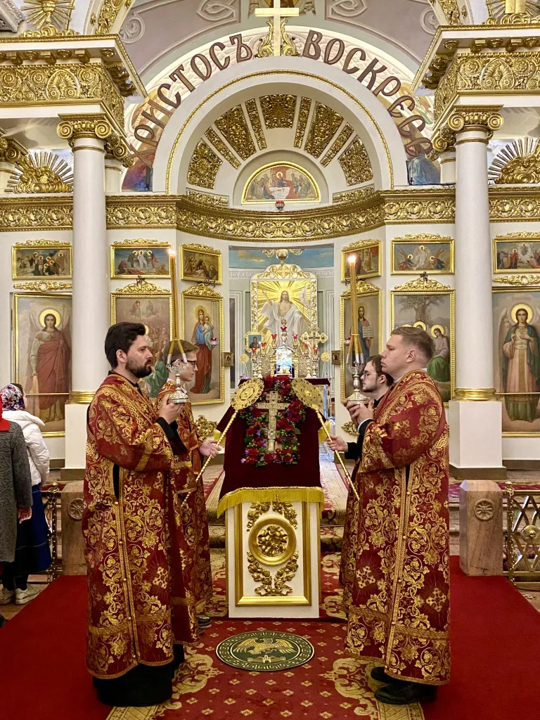 Обитель князя Даниила встретила праздник Воздвижения Честного и Животворящего Креста Господня