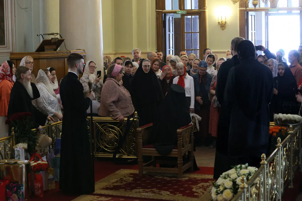 Сотрудники Даниловой обители поздравили епископа Алексия с Пасхой Христовой