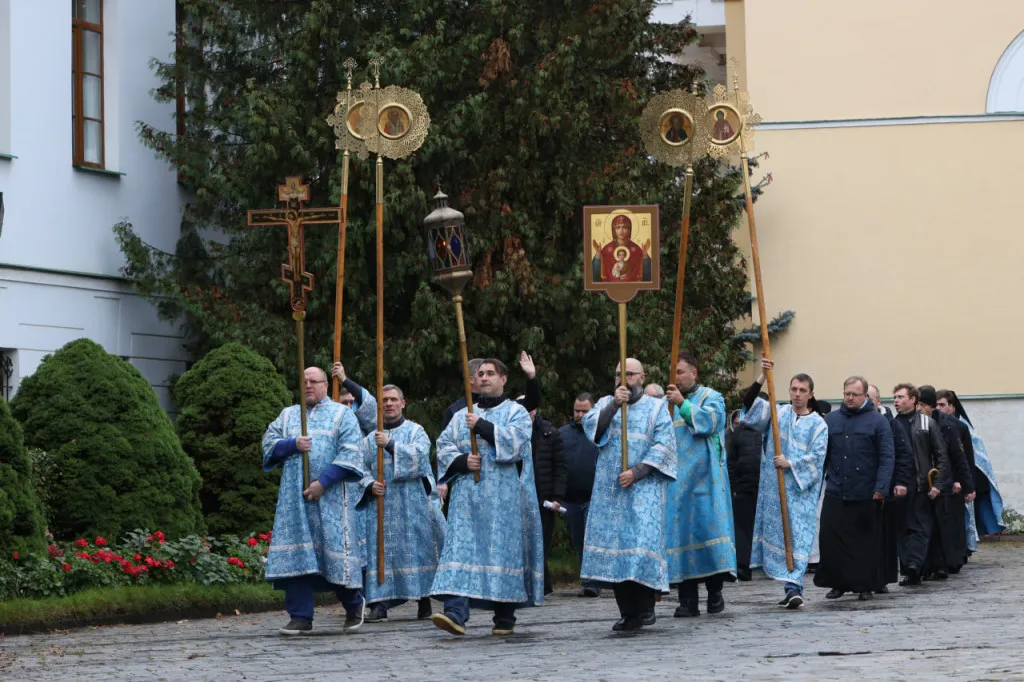 В Даниловом монастыре прошли торжественные богослужения праздника Покрова Божией Матери