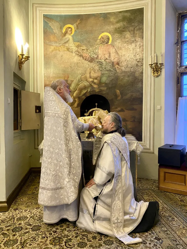 В Даниловой обители прошли торжественные богослужения Навечерия Рождества Христова