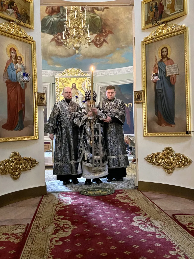 В среду первой седмицы Великого поста епископ Алексий совершил Литургию Преждеосвященных Даров