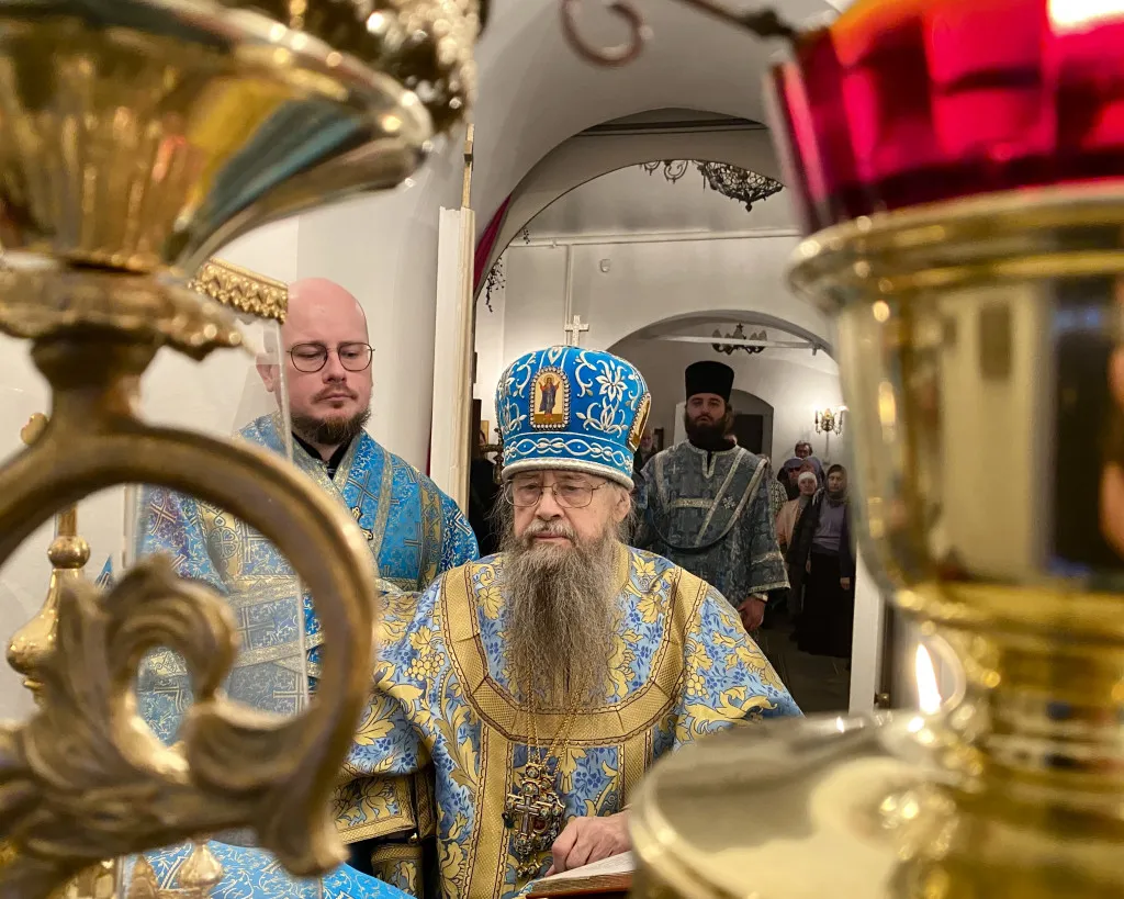 Епископ Алексий возглавил престольный праздник на подворье Данилова монастыря в селе Долматове
