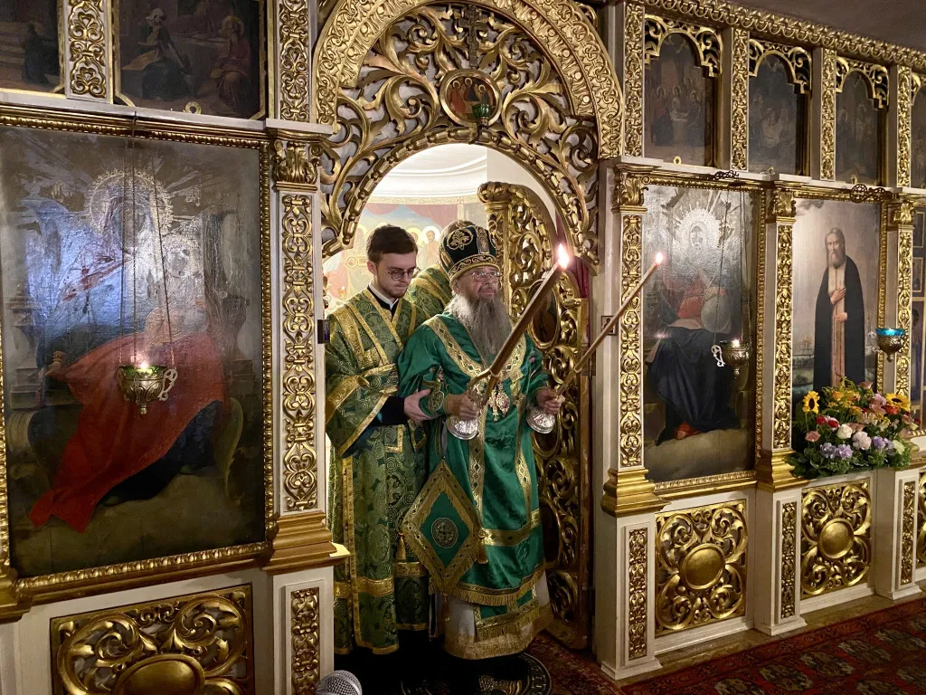 В день памяти преподобного Серафима Саровского епископ Алексий совершил Литургию в Даниловом монастыре